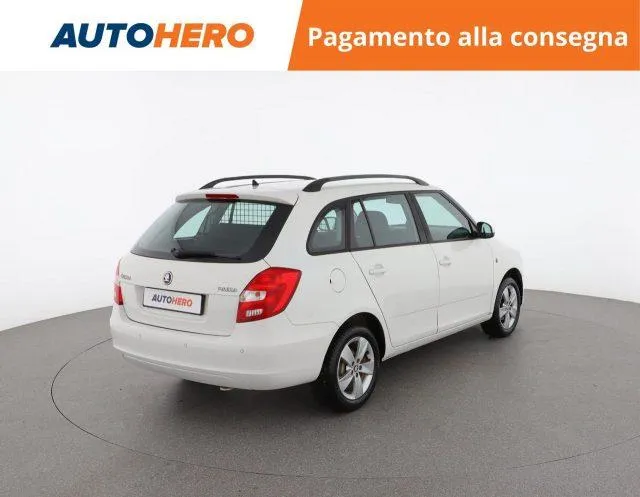 SKODA Fabia 1.2 12V 70 CV Wagon Drive Image 5