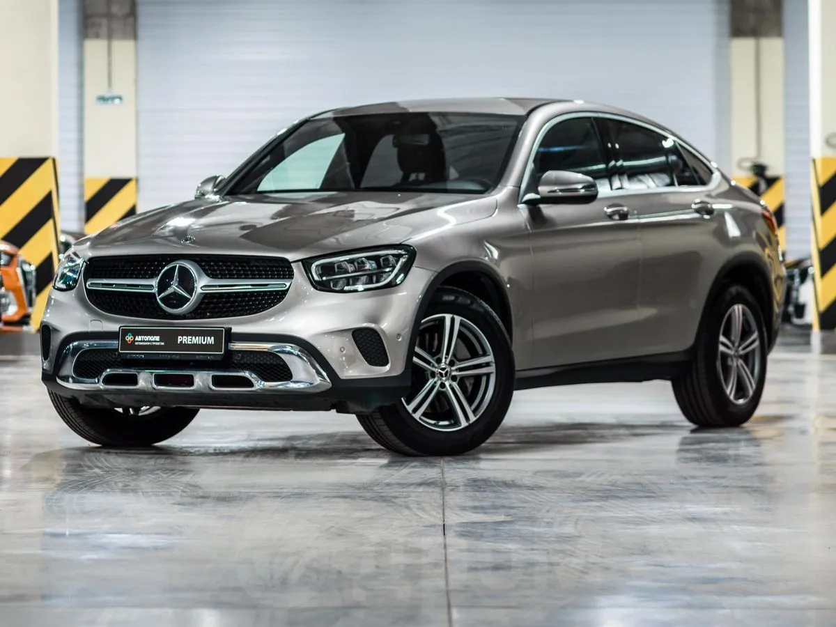 Mercedes-Benz GLC GLC 220d 4MATIC AT Premium Image 2